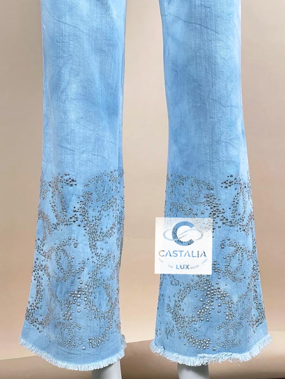 Chanel Paris / Saint-Tropez CC Logo Embellished Jeans 34 FR For Sale 1