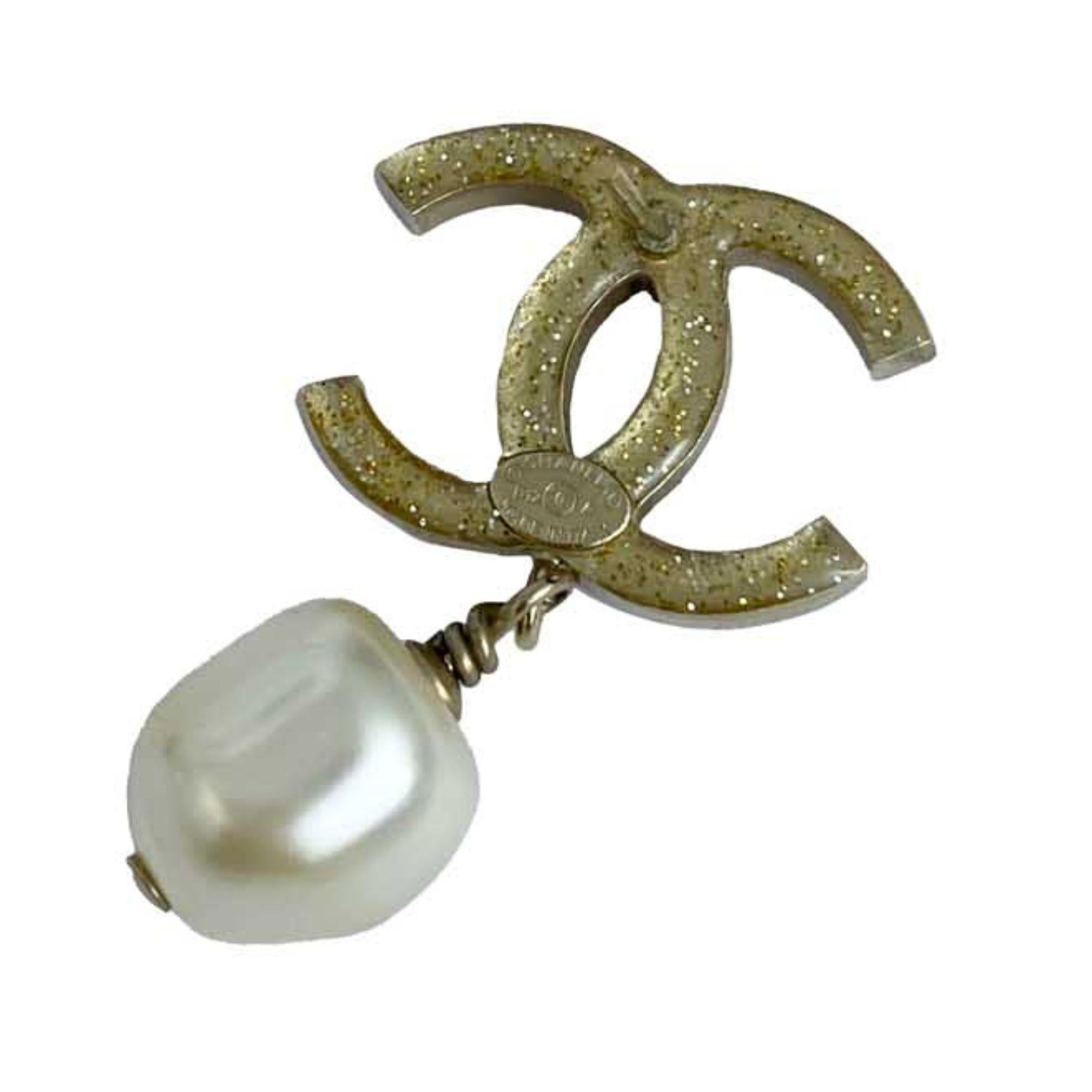 chanel earrings with pearl drop