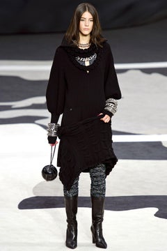 Chanel CC Globe Knöpfe Schwarz Entspanntes Strickkleid