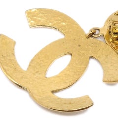 CHANEL CC Gold Metal Cushion Evening Dangle Drop Evening Earrings