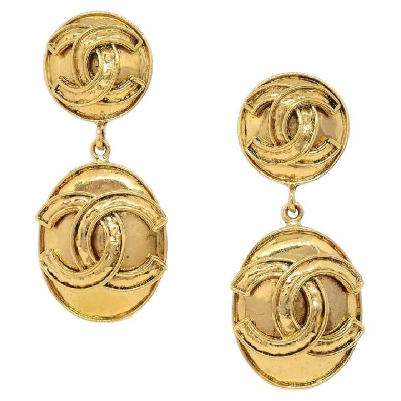 CHANEL CC Gold Metal Double Tier Oval Dangle Drop Evening Earrings For Sale