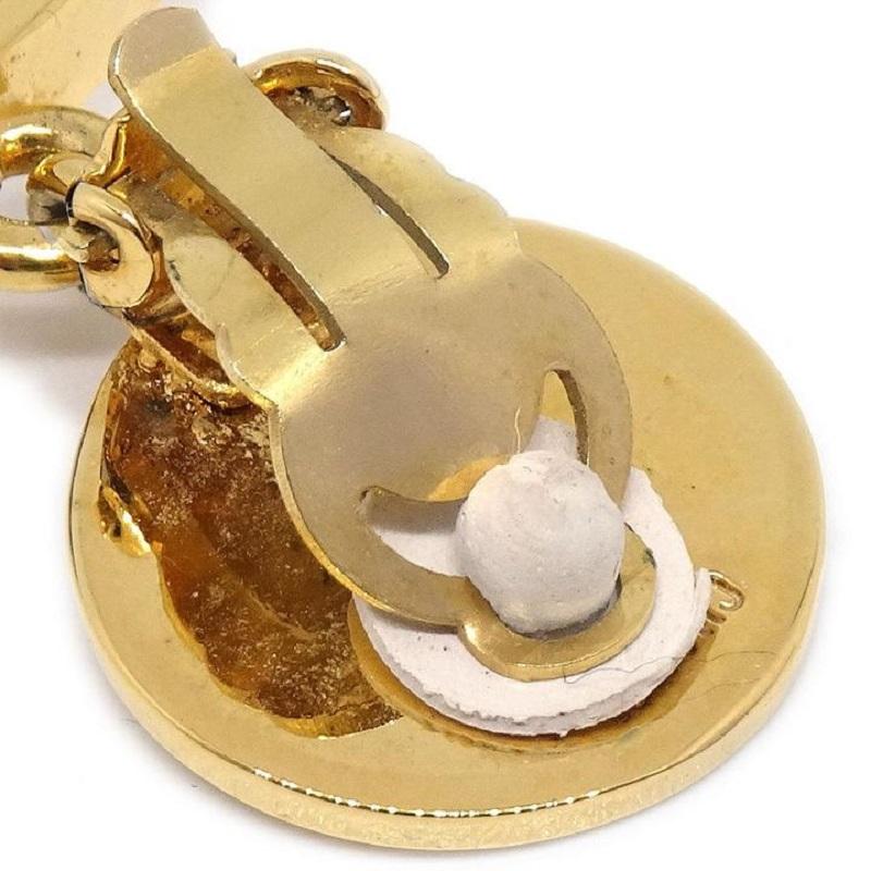 CHANEL CC Gold Metall große runde Ohrringe Abend baumeln Tropfen Ohrringe im Zustand „Gut“ im Angebot in Chicago, IL