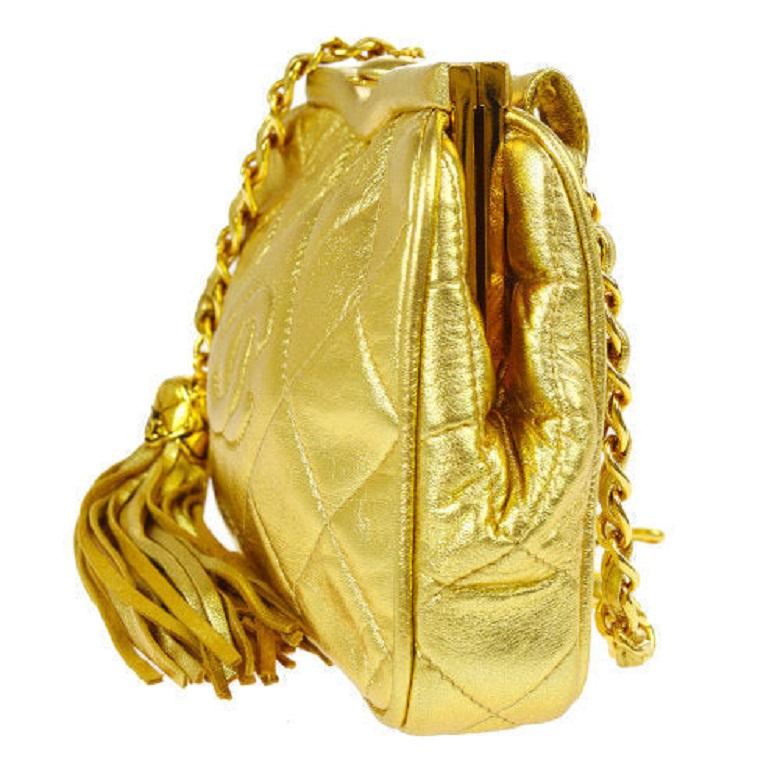 CHANEL CC Cinturón de cintura de piel de cordero acolchada dorada con cierre Kiss Lock de oro Marrón en venta