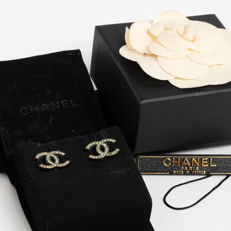 Chanel CC Gold Plated Earring, Gold Coloured Rhinestones For Sale