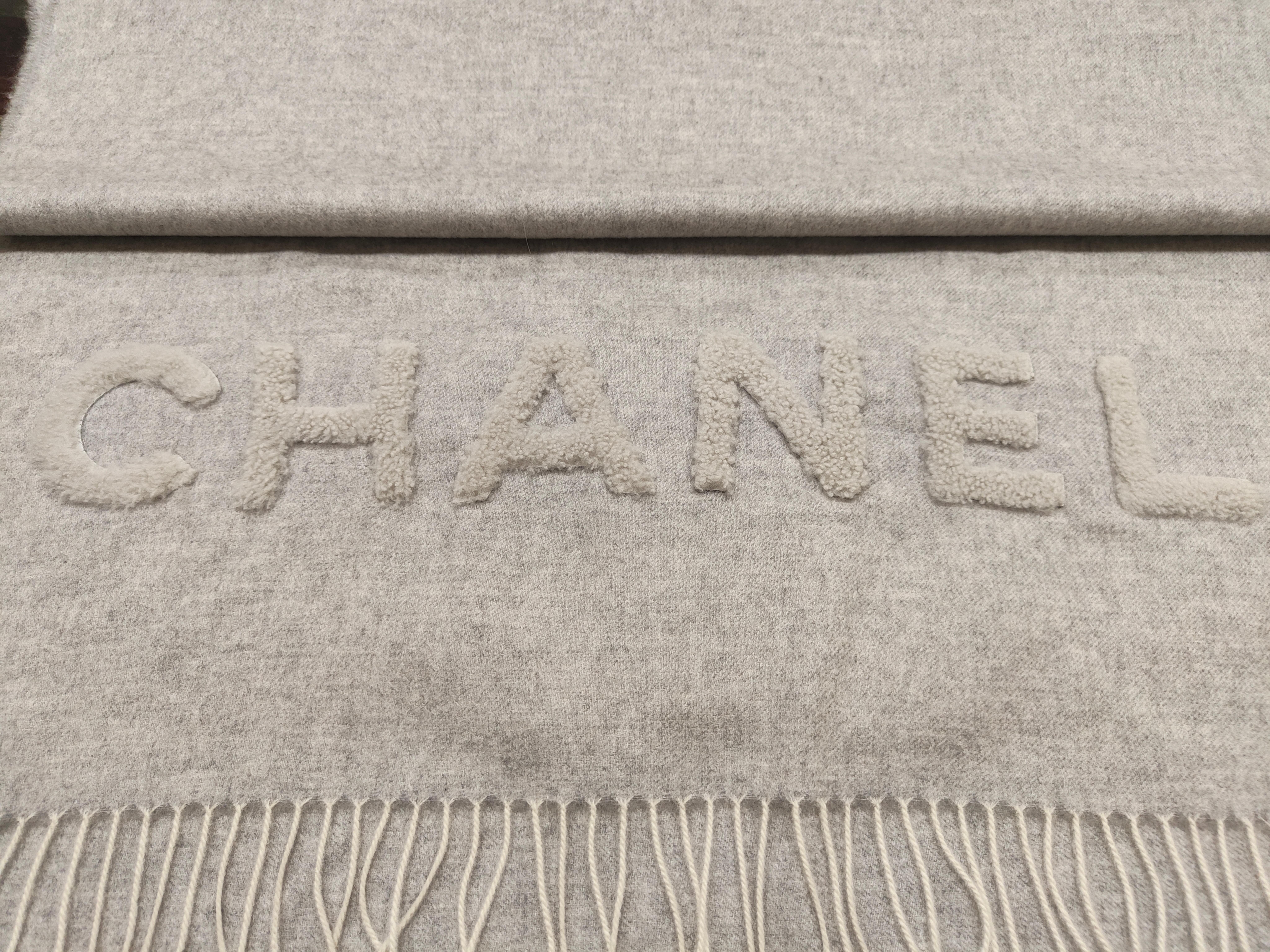 chanel grey scarf