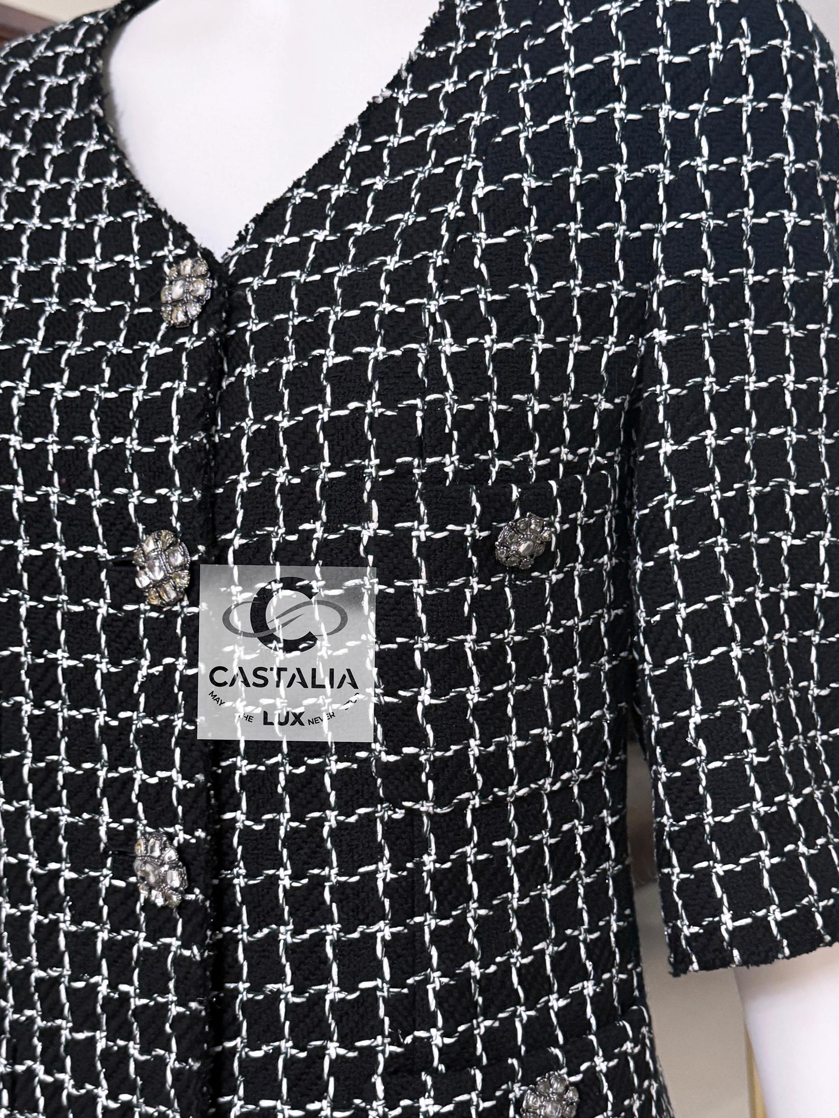 Chanel CC Gripoix Botones Chaqueta de tweed a cuadros negra 38 FR 8