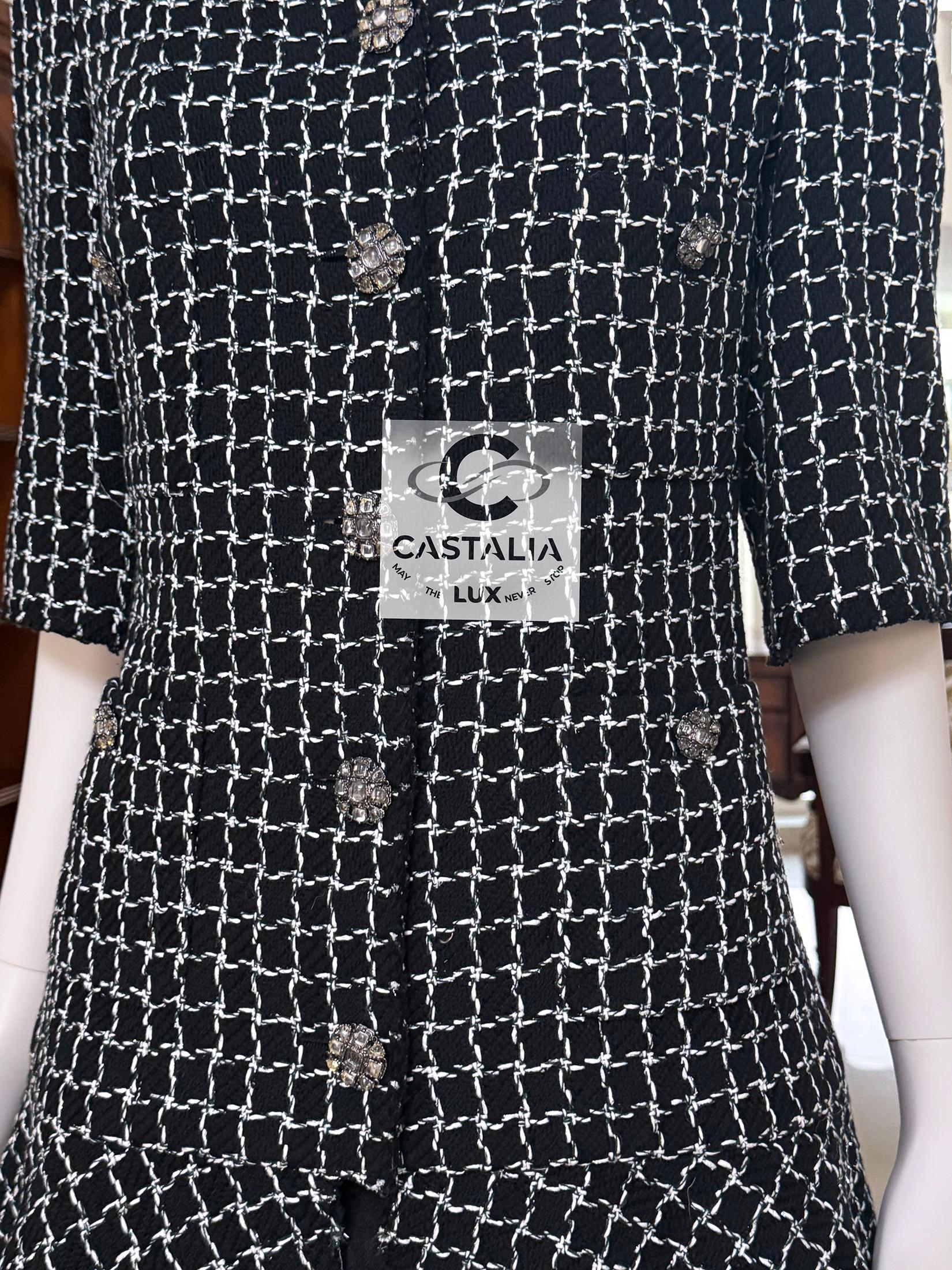 Chanel CC Gripoix Botones Chaqueta de tweed a cuadros negra 38 FR 10