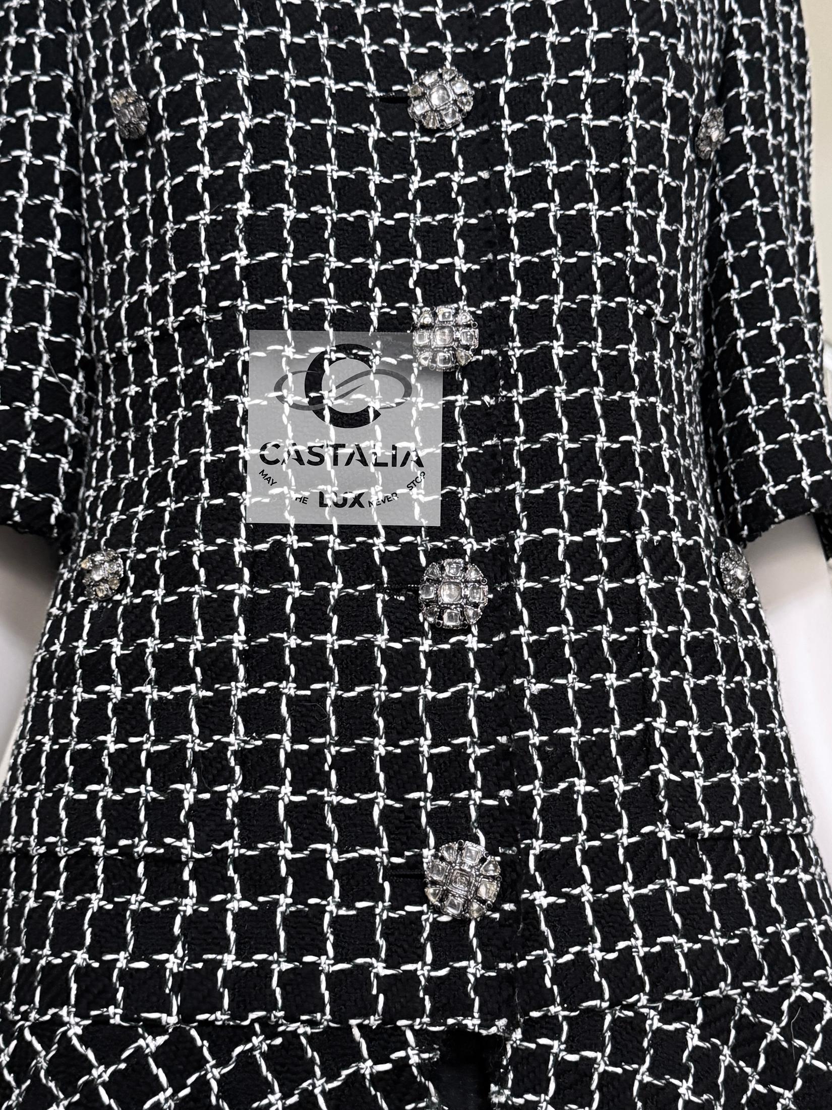 Chanel CC Gripoix Botones Chaqueta de tweed a cuadros negra 38 FR 2