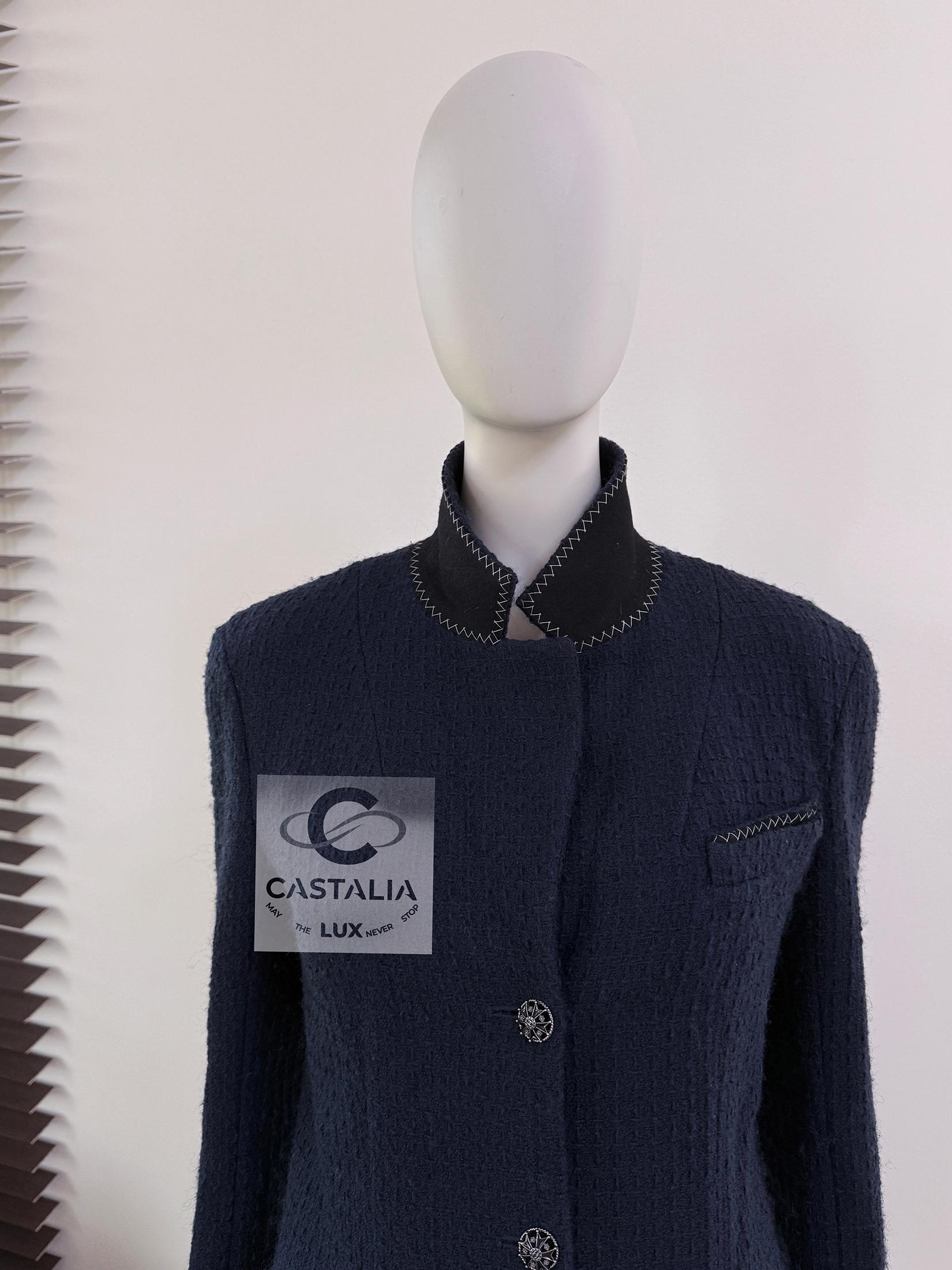 Chanel CC Gripoix Buttons Navy Tweed Jacket 38 FR 5