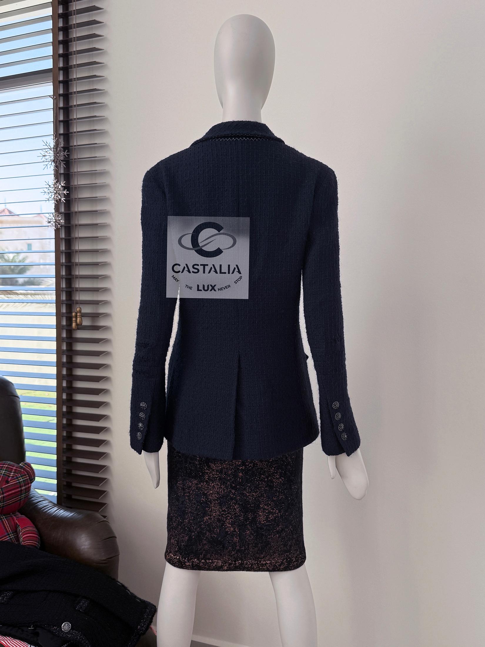 Chanel CC Gripoix Buttons Navy Tweed Jacket 38 FR 6