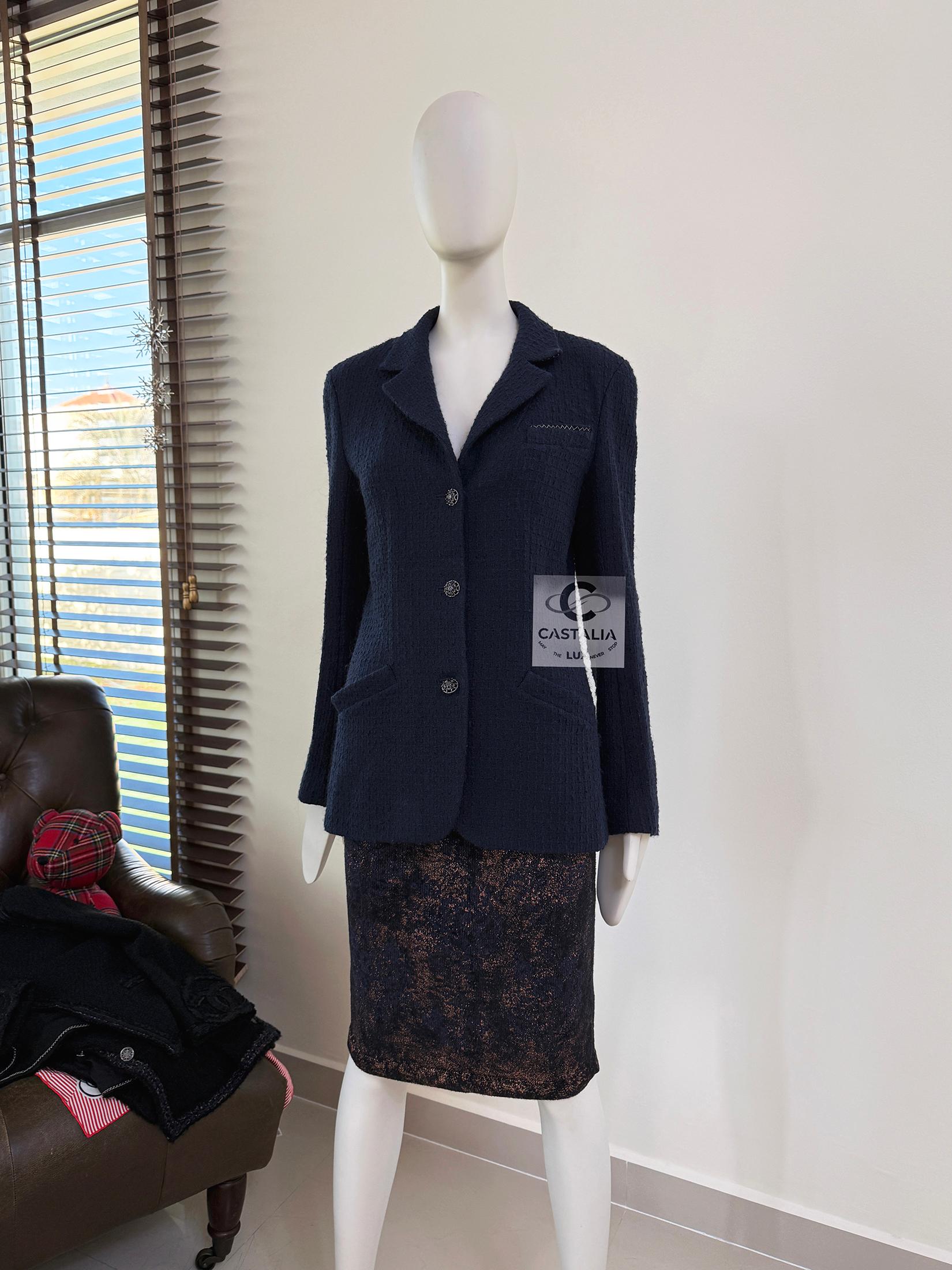Chanel CC Gripoix Buttons Navy Tweed Jacket 38 FR 2
