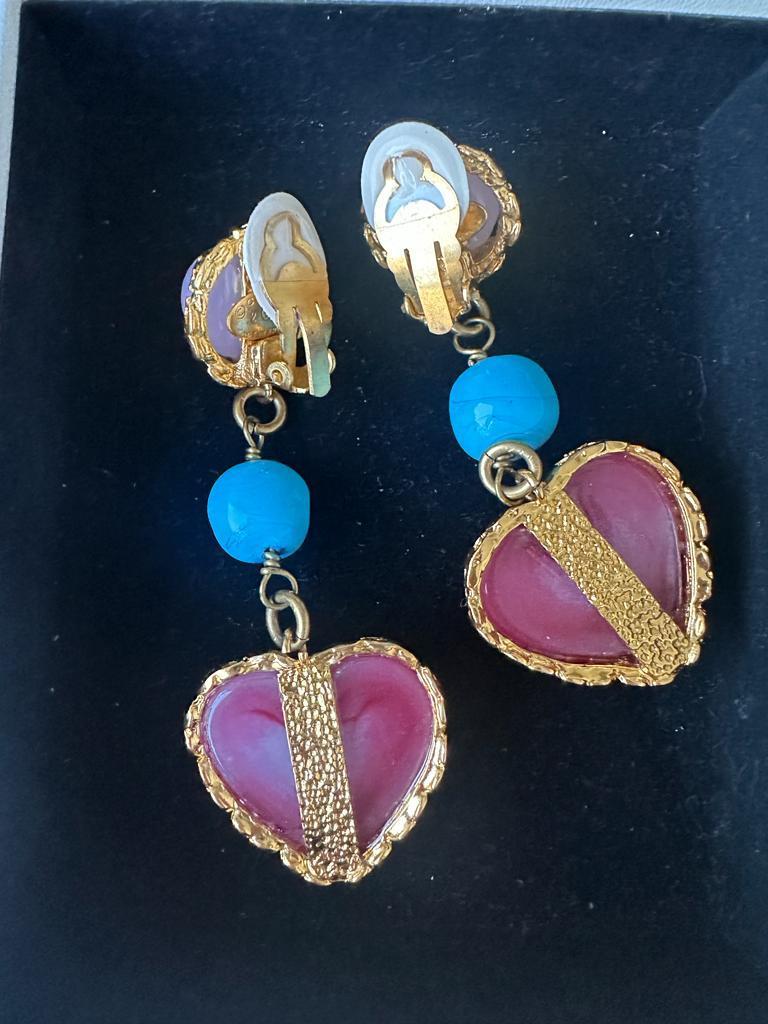 Women's Chanel CC Gripoix Heart Glass Dangle Earrings