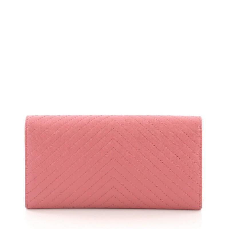 Chanel CC Gusset Classic Flap Wallet Chevron Caviar Long In Good Condition In NY, NY