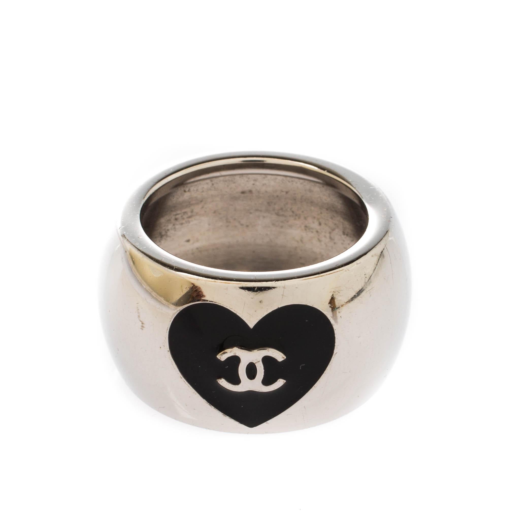 chanel ring silver