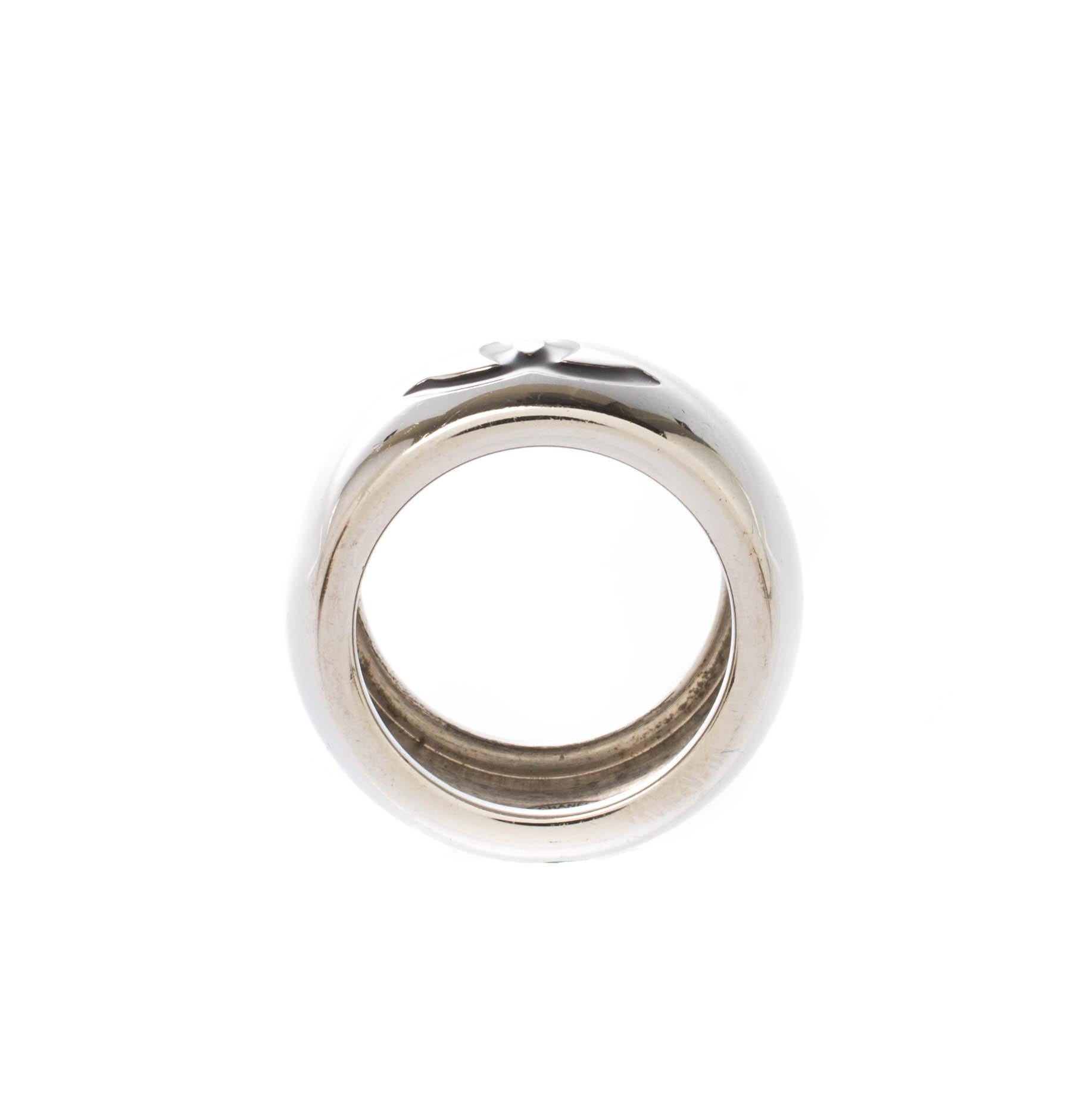 chanel heart ring that opens