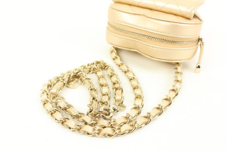 Chanel CC in Love Gold Quilted Lambskin Heart Belt Bag Waist Bag 73ck317s