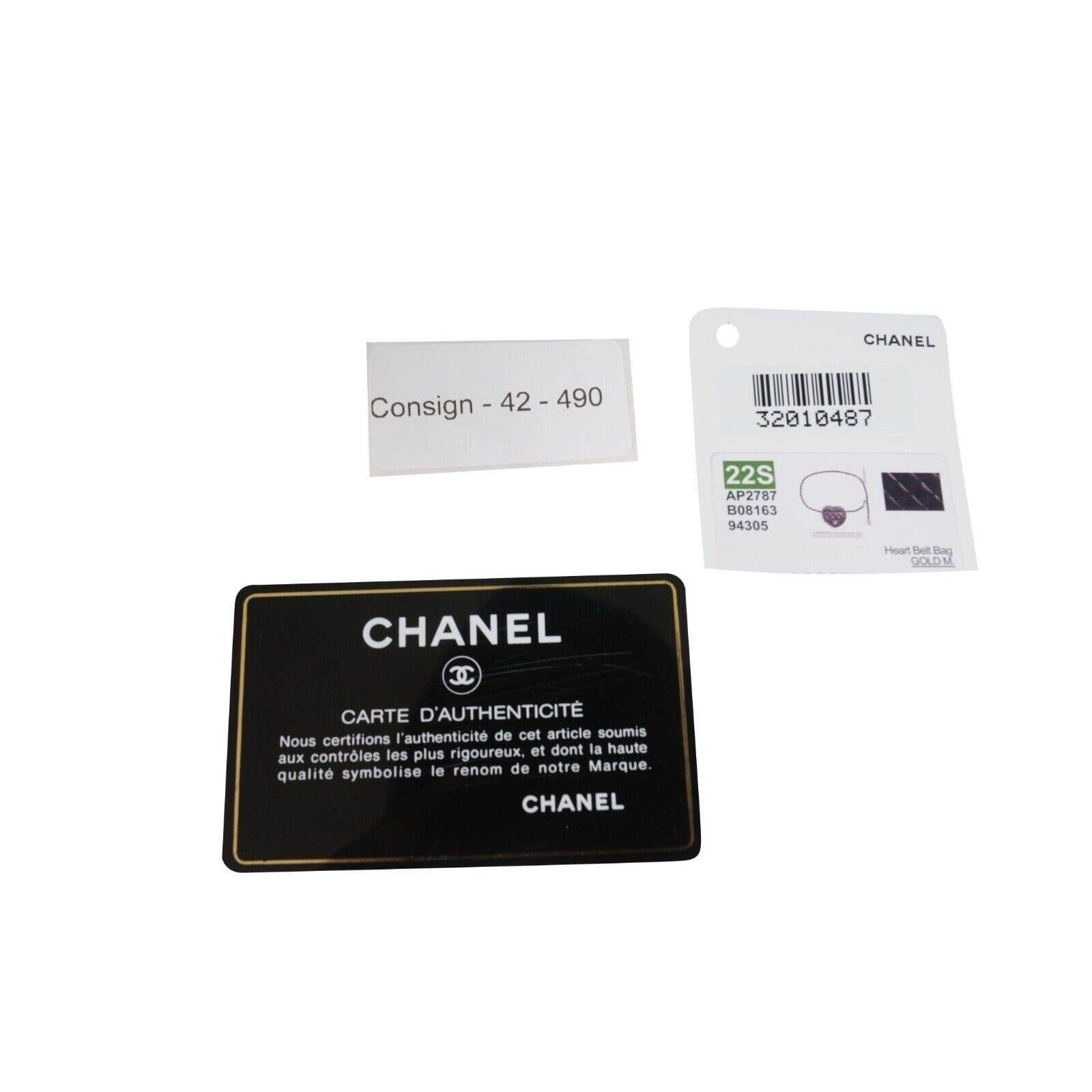 Chanel CC In Love Cintura a cuore con catena Borsa in pelle di agnello nera trapuntata oro in vendita 12