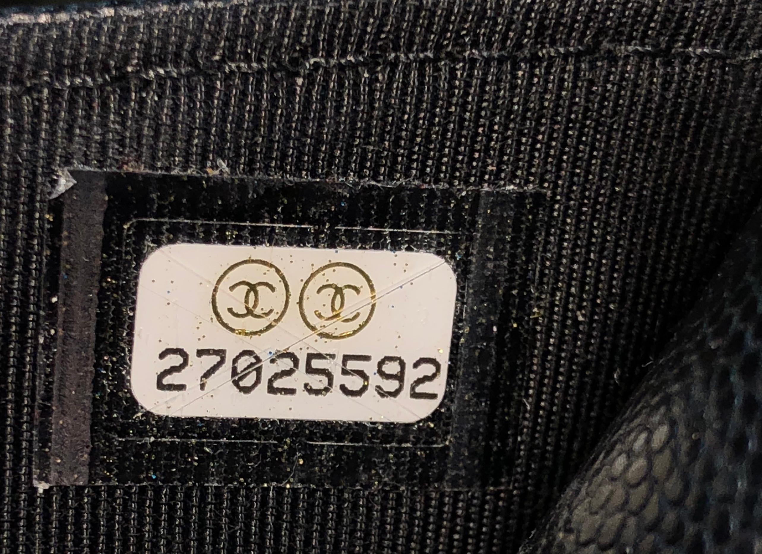 Chanel CC Insert Pouch Caviar In Good Condition In NY, NY