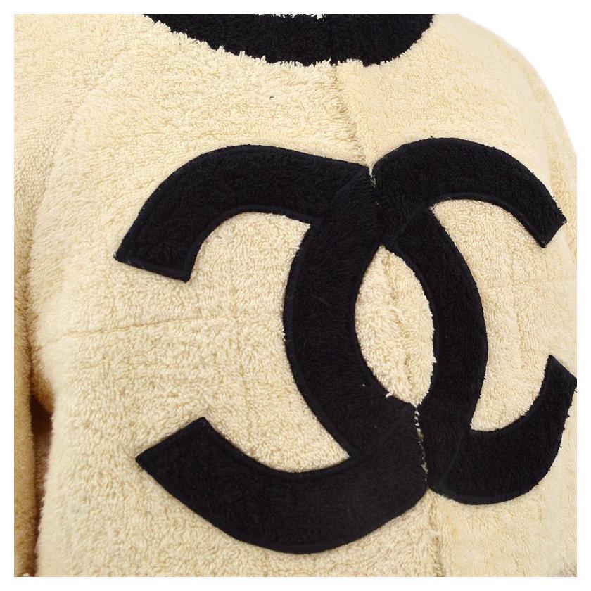 chanel sweater black and white
