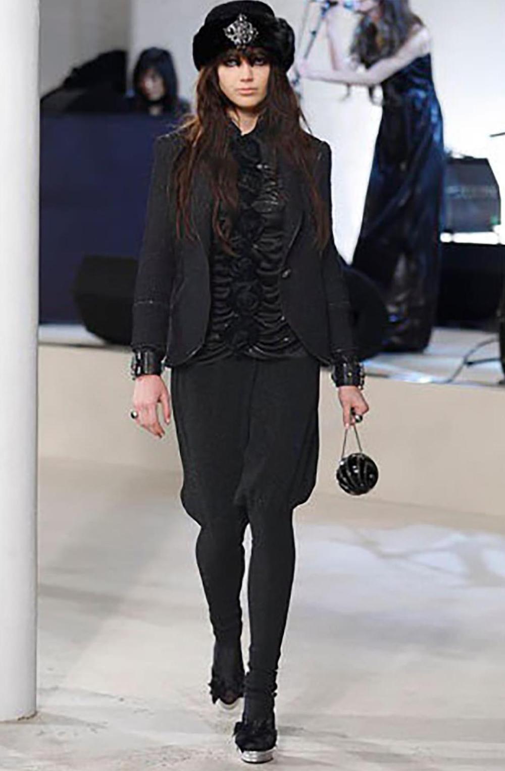 Chanel CC Jewel Gripoix Buttons Black Tweed Jacket 15