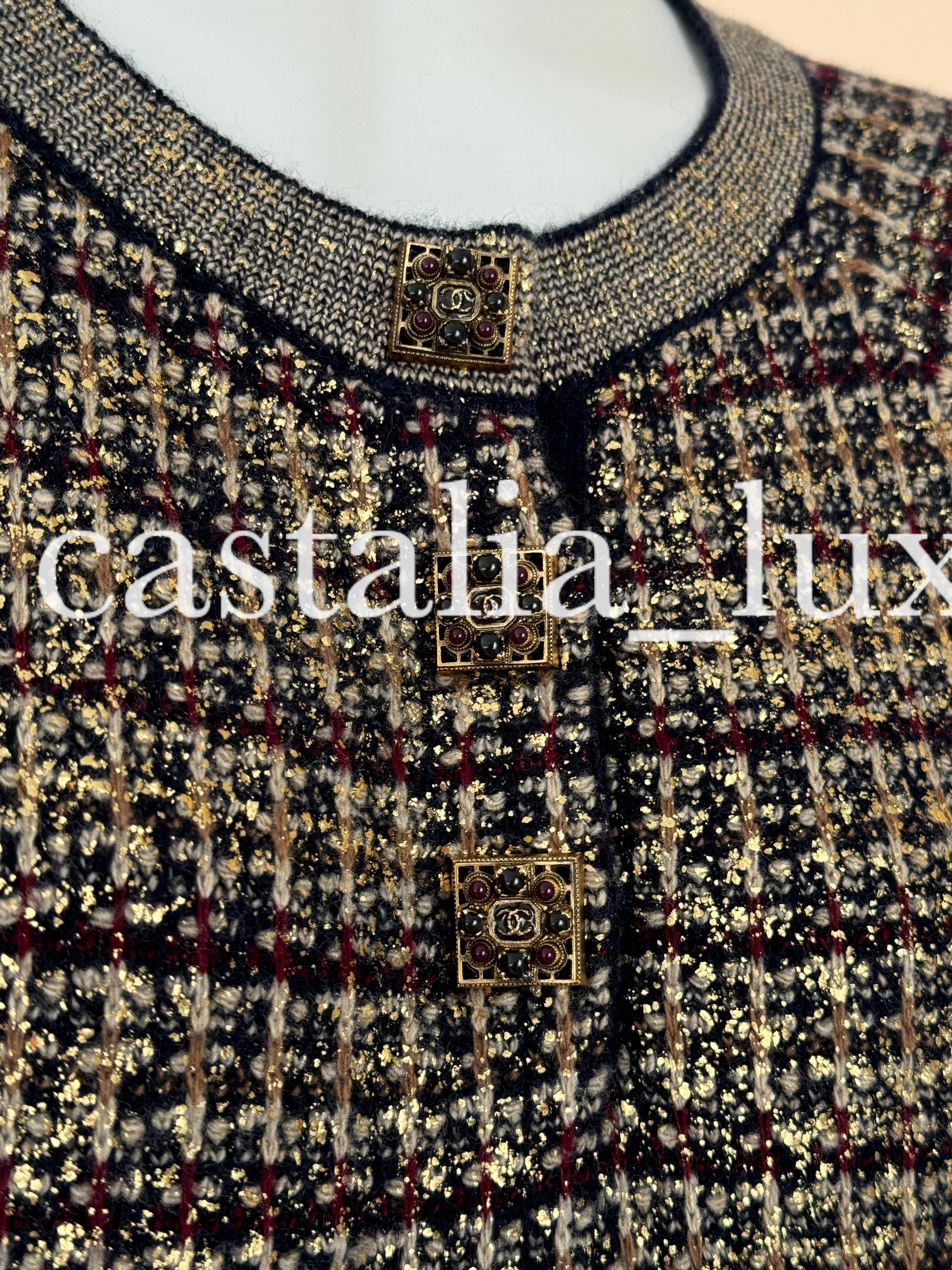 Vestido Bizantino Chanel CC Jewel Gripoix Buttons en Excelente Estado en Dubai, AE