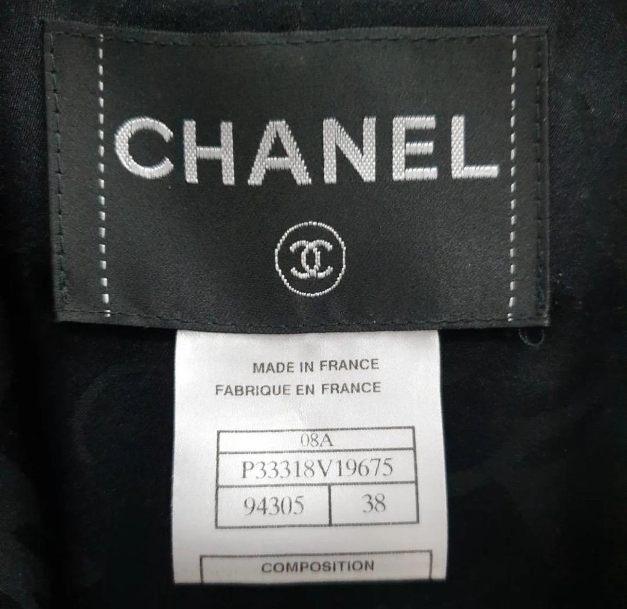 Chanel CC Jewel Gripoix Jacke aus grauem Tweed mit Knopfleisten in Grau im Angebot 1