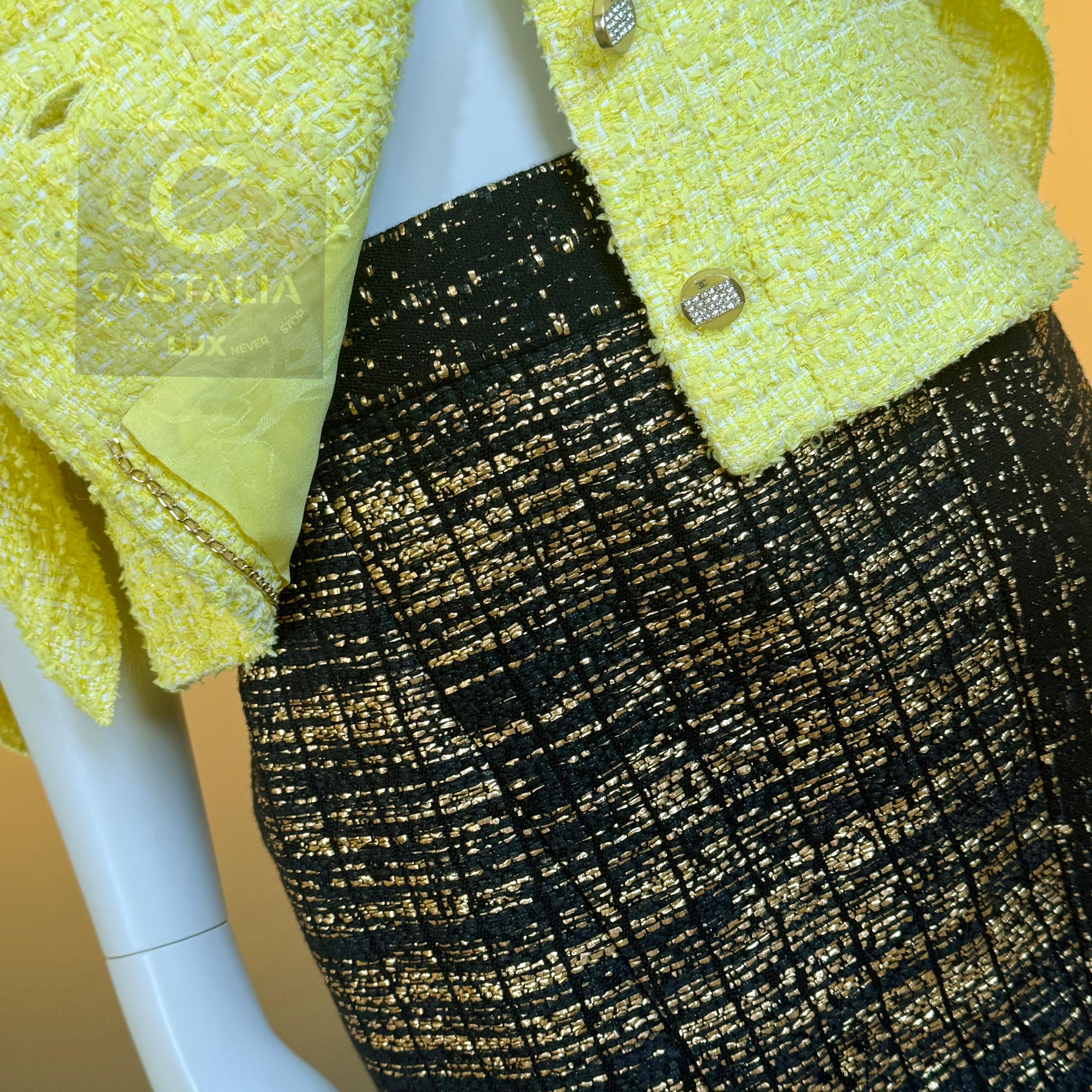 CHANEL CC Jewel Gripoix Buttons Tweed Jacket 40 FR For Sale 9