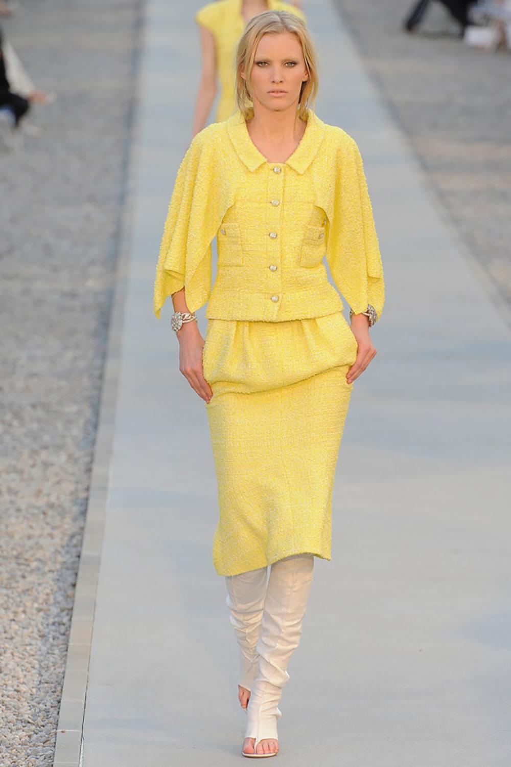 CHANEL · Rare Lemon-Yellow Tweed Cape Jacket
— FRENCH RIVIERA Cruise Collection 2012 · Karl Lagerfeld —

 ~ As worn by icons such as Sarah Jessica Parker, and long considered a cornerstone of the modern Chanel cosmos

~  A luminous relic from the