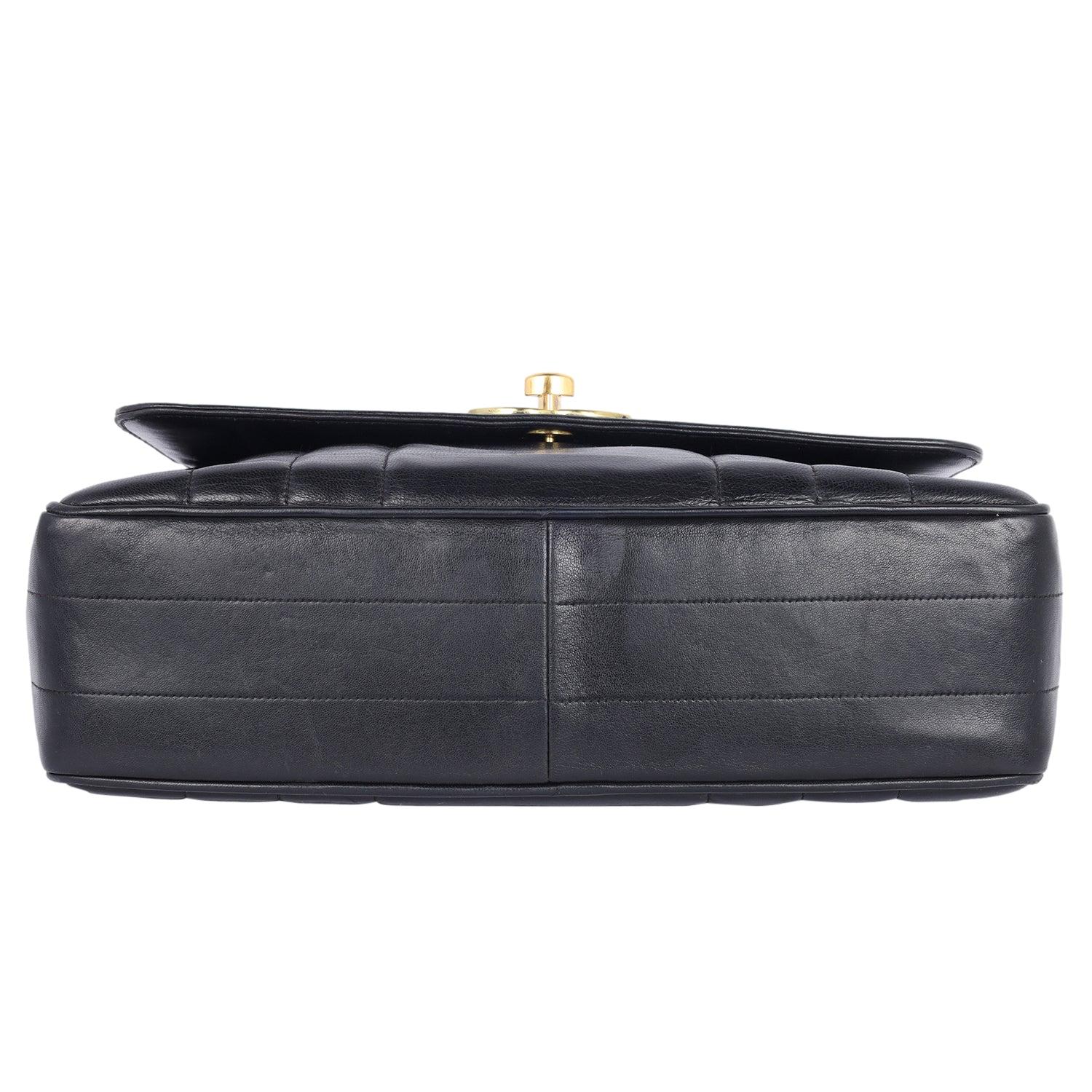 Chanel CC Jumbo Flap Top Handle Bag Nero in vendita 1