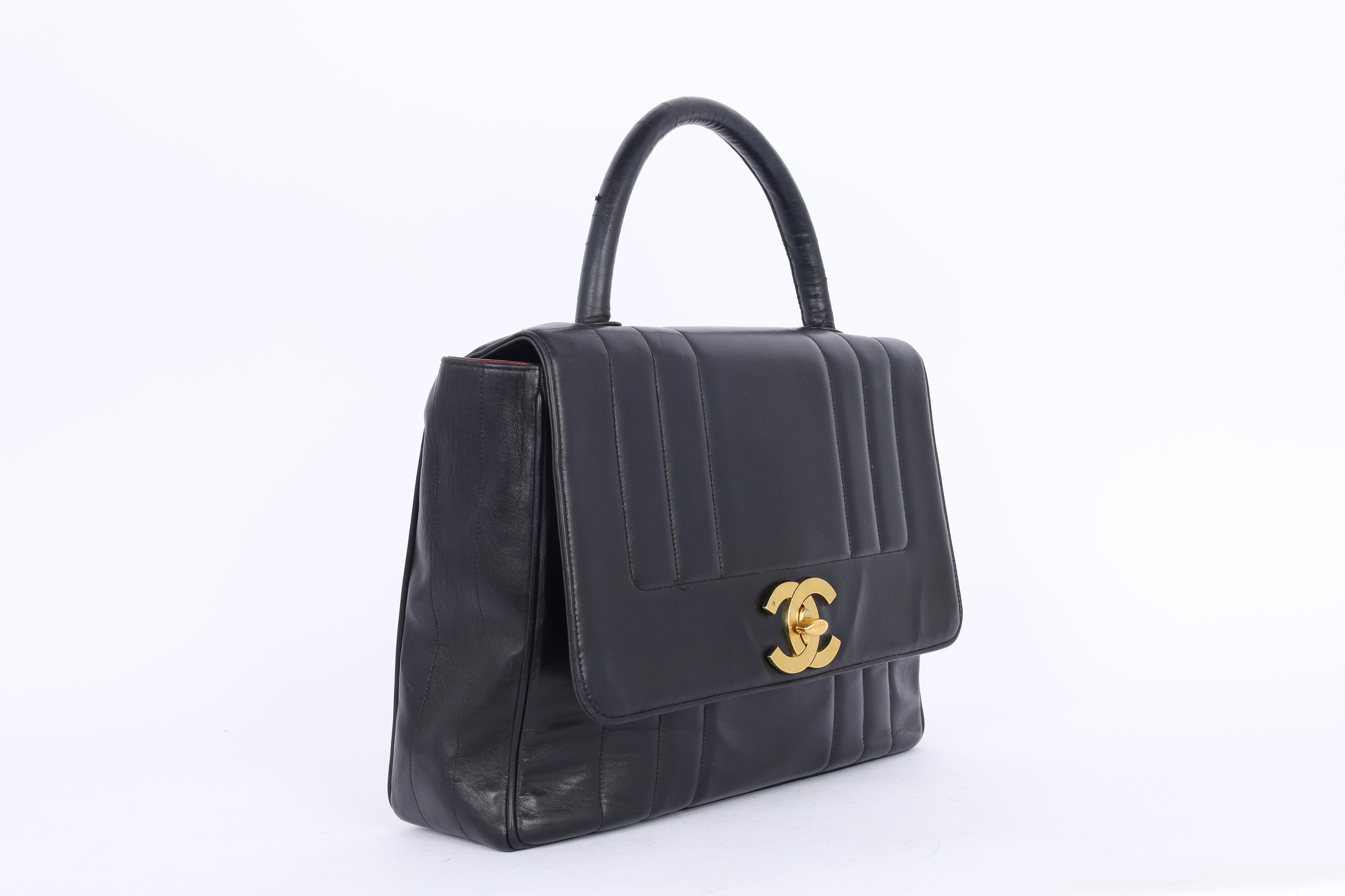 Chanel CC Jumbo Flap Top Handle Bag Nero in vendita 2
