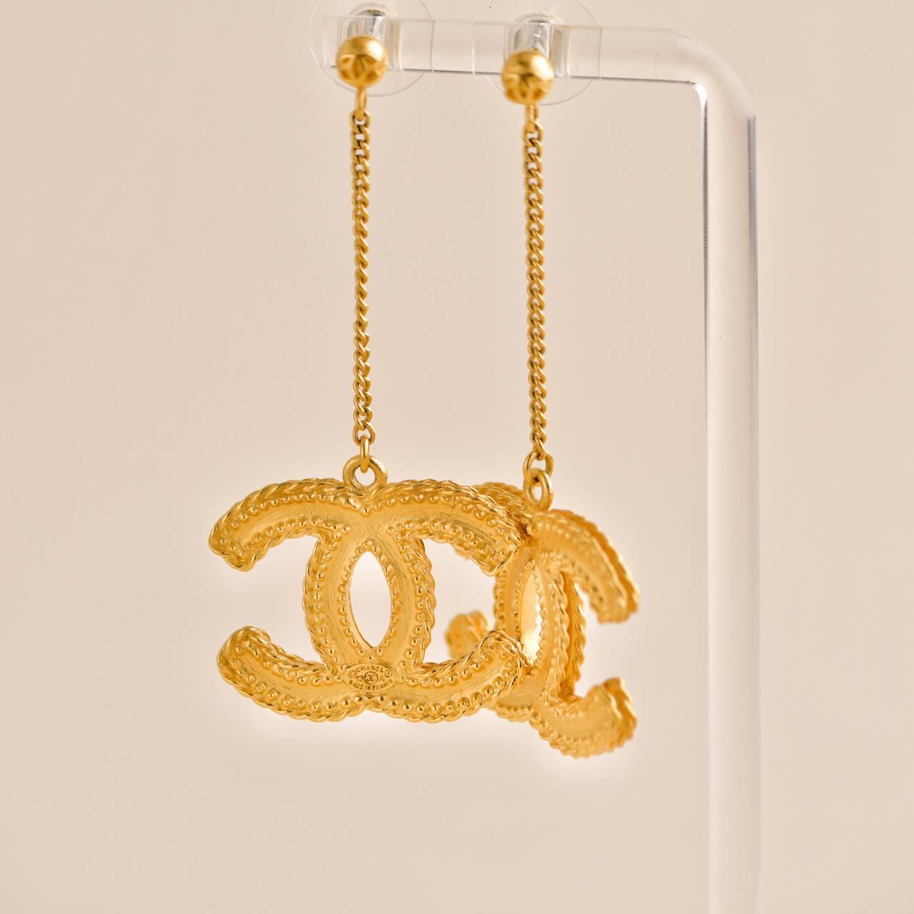 Chanel CC Large Drop Earrings For Sale 1