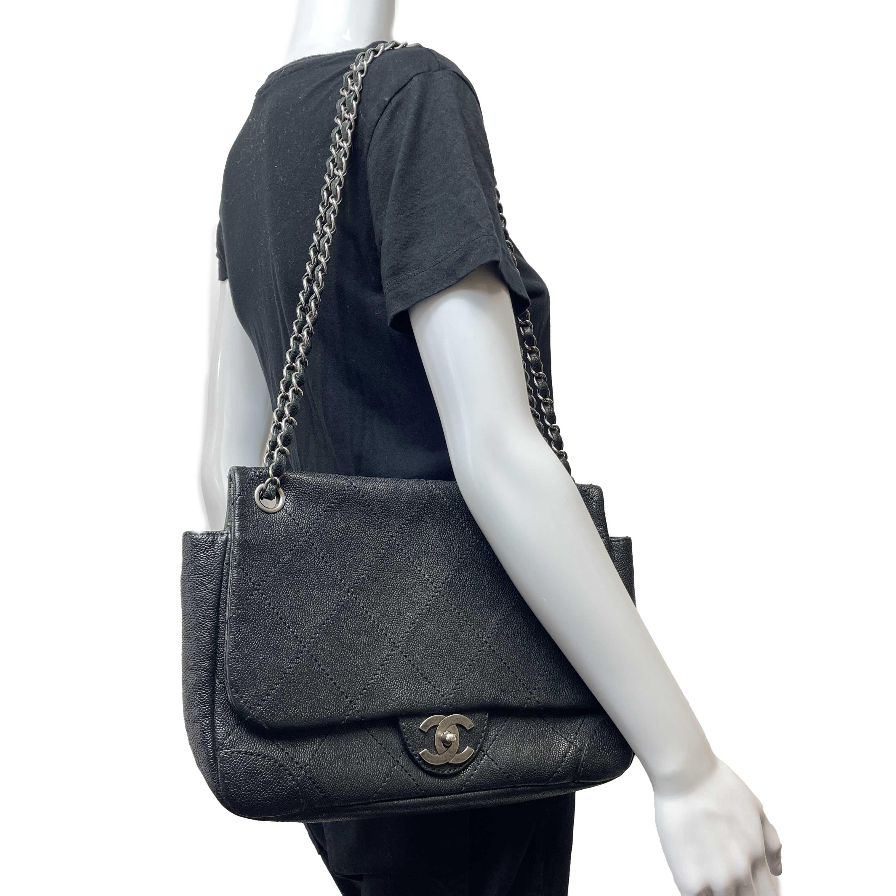 	CHANEL - CC Ligne Flap Large Bag Black / Silver Caviar Leather Shoulder Bag 14