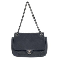 CHANEL - CC Ligne Flap Large Bag Borsa a tracolla in pelle di caviale nero/argento