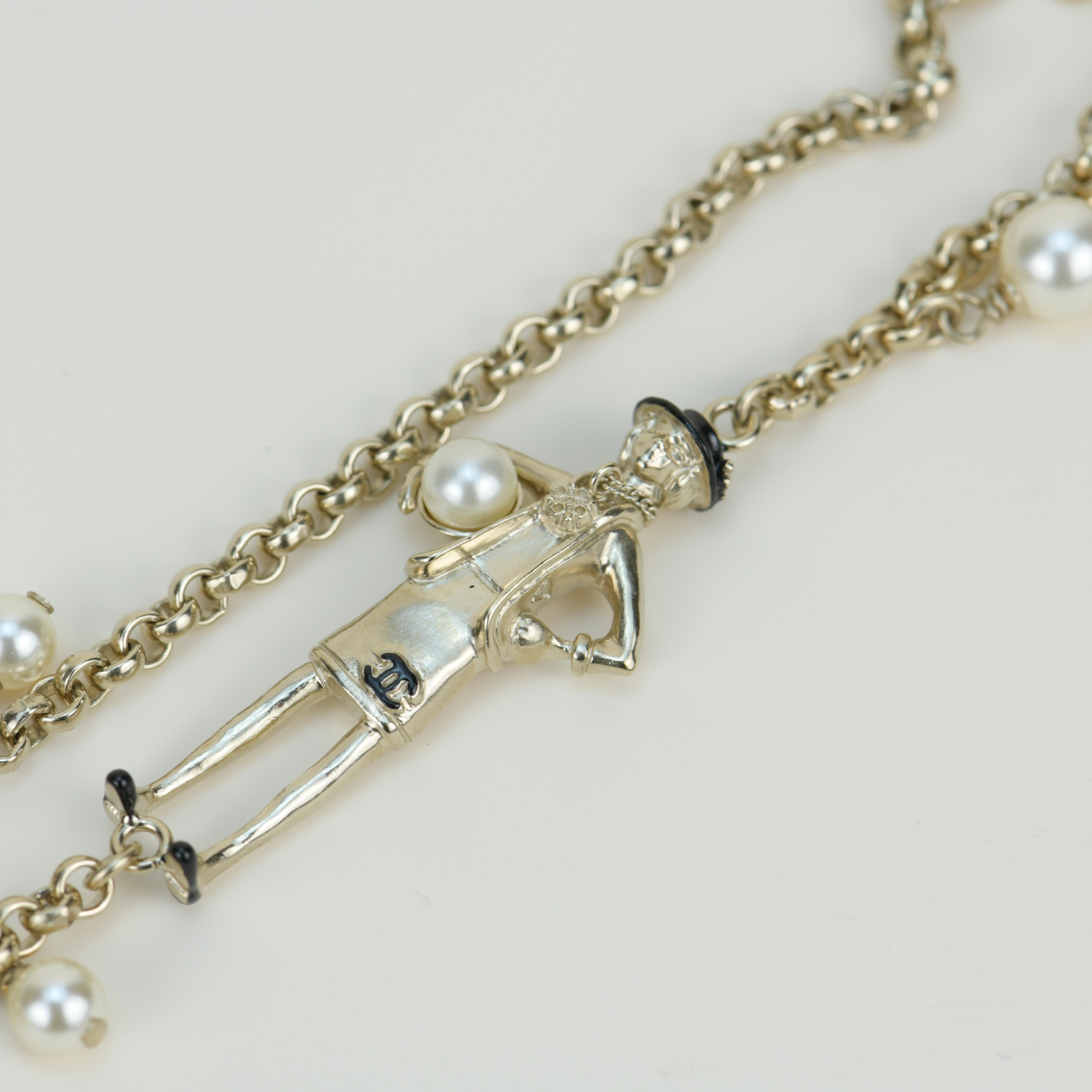 Chanel CC Limited Edition Enamel Coco Mademoiselle Pearl Necklace In Excellent Condition In Banbury, GB