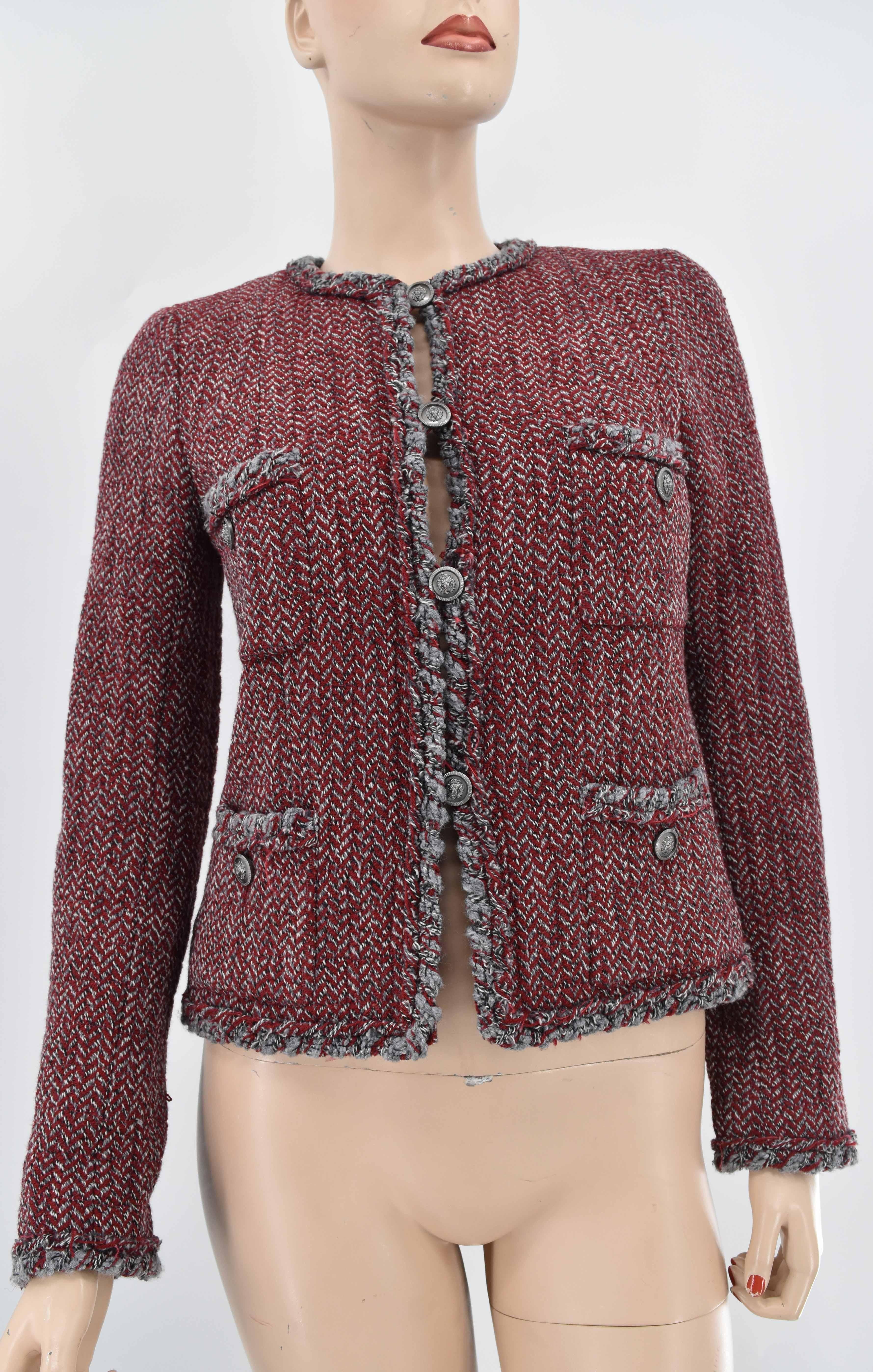 Chanel CC Logo 4 Pockets Braided Trim Tweed Jacket Blazer 08A 2008 New With Tag For Sale 2