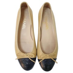 Chanel CC Logo Black Beige Ballet Flats