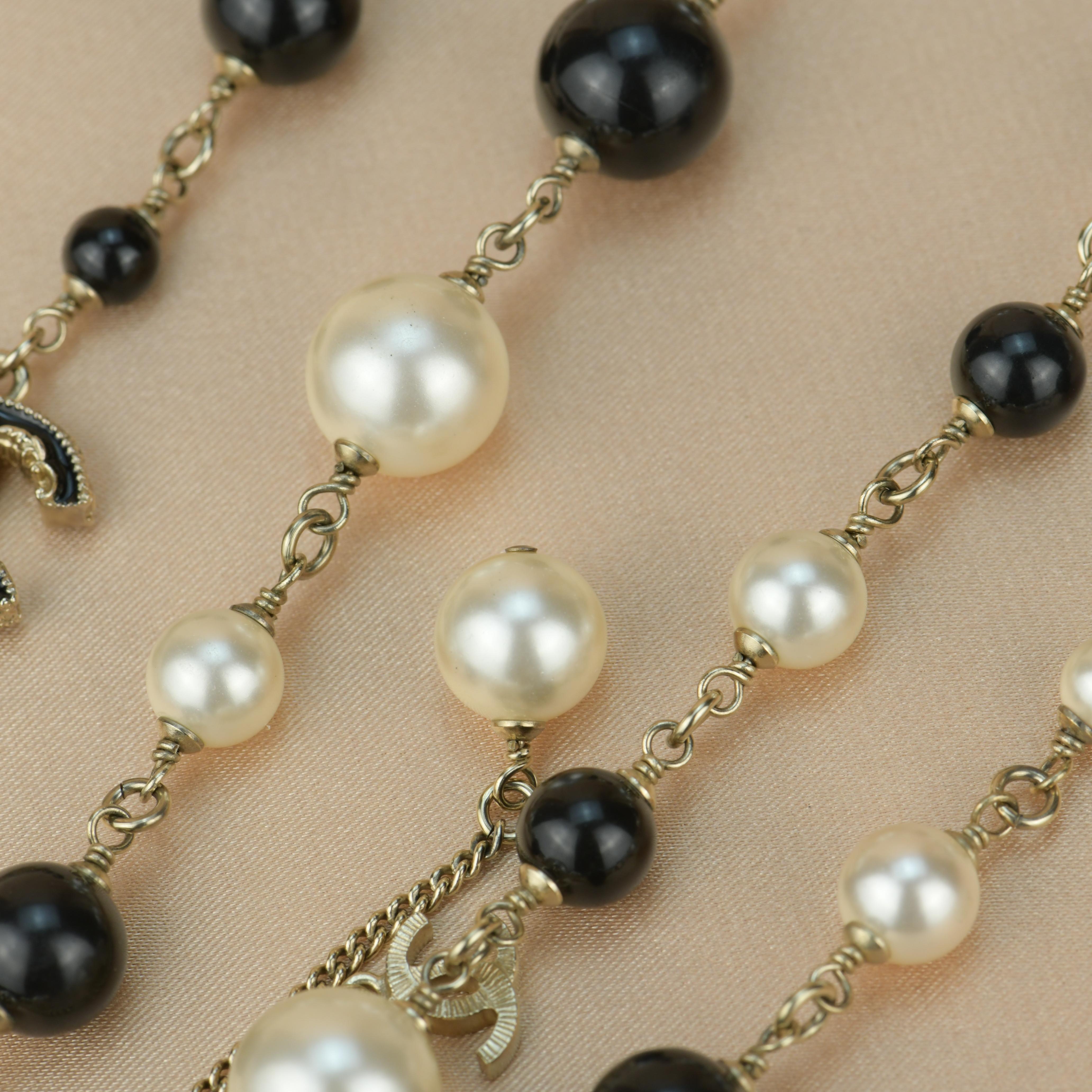 Chanel CC Logo Black Enamel Long Pearl Necklace  3