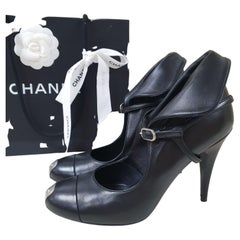 Used Chanel CC Logo Black Leather Sandals