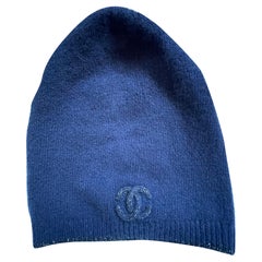 CHANEL CC Logo bonnet