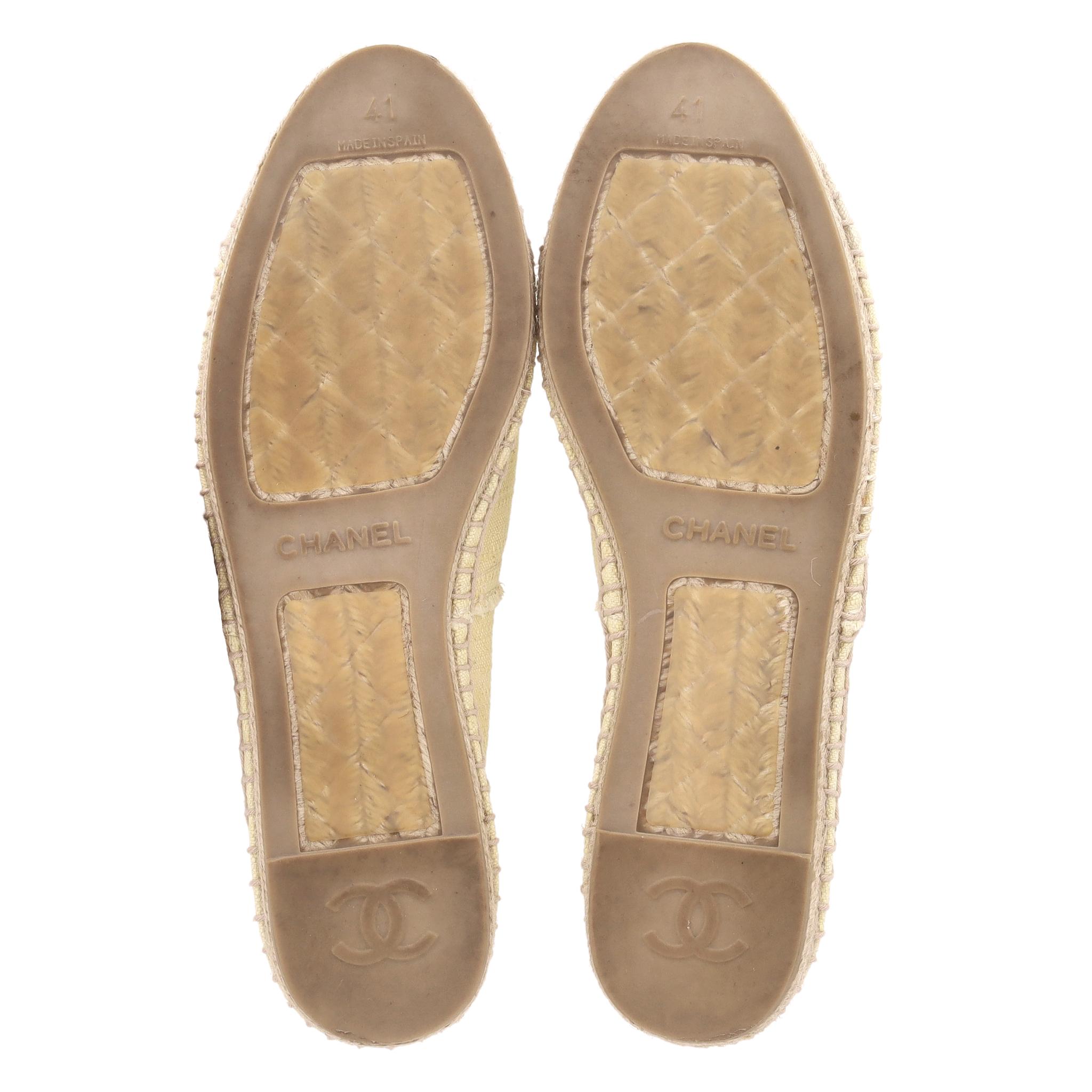 Chanel 'CC' Logo Canvas Espadrilles For Sale 1