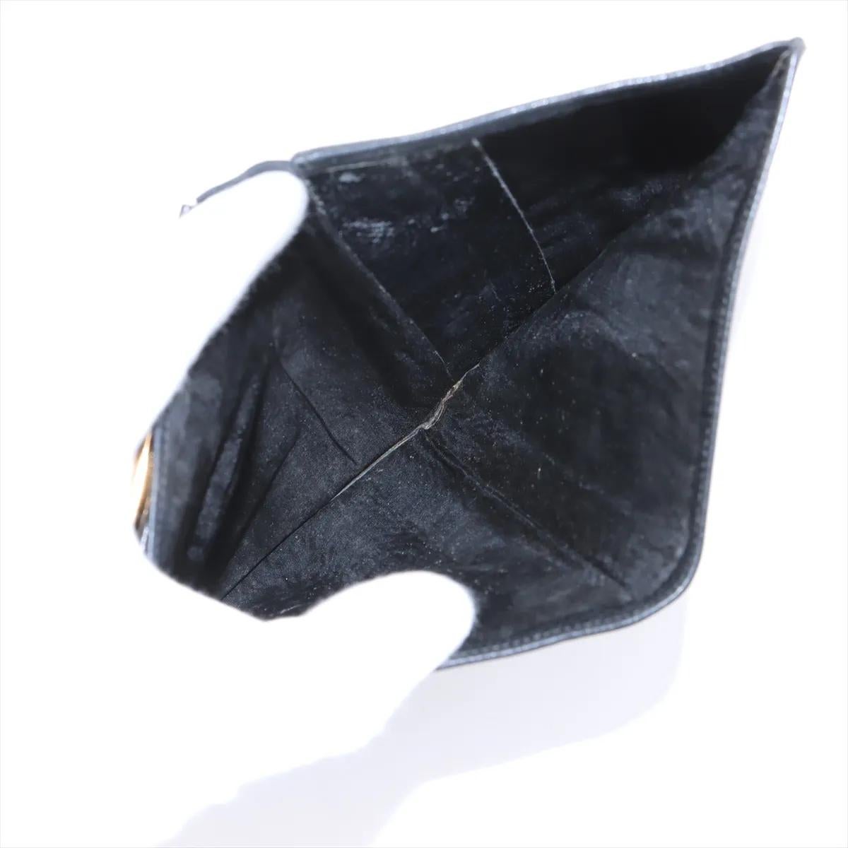 Donna Portafoglio Chanel CC Logo in pelle di caviale nero in vendita
