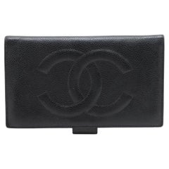 Chanel CC Logo Caviar Skin Wallet Black