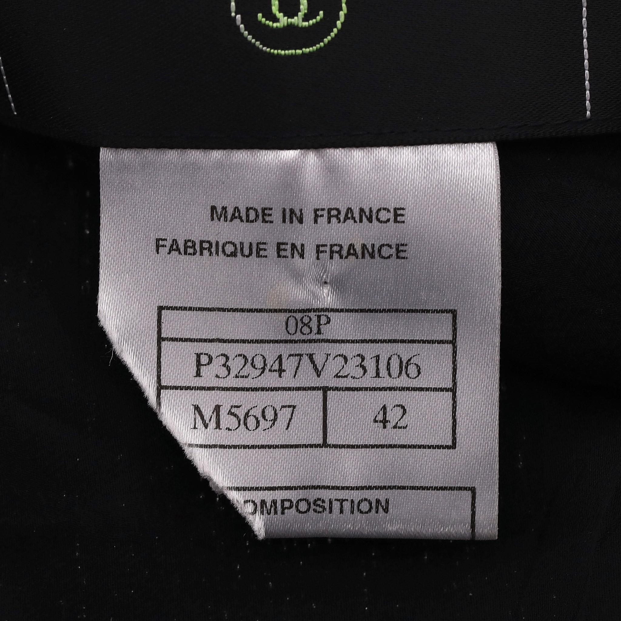 Chanel 'CC' Logo & Chain Detail Tweed Jacket For Sale 4