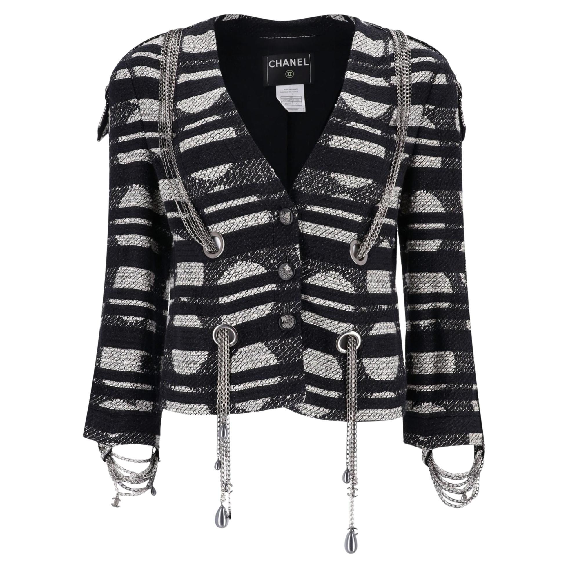 Chanel 'CC' Logo & Chain Detail Tweed Jacket For Sale