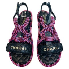 Sandali in corda e pelle con logo 'CC' di Chanel