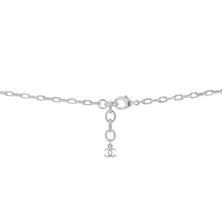 Chanel CC Logo Crystal Pearl Silver Ladies Long Necklace For Sale at ...