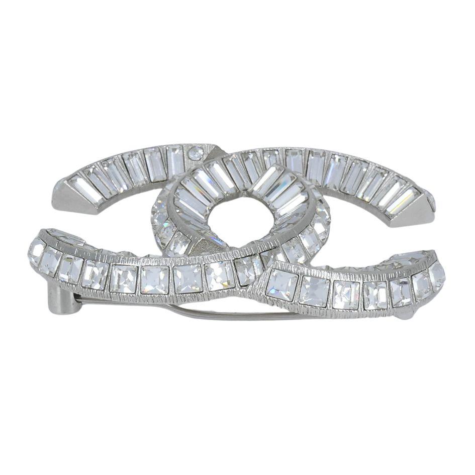 Chanel CC Logo Crystal Silver Pin Brooch For Sale 3