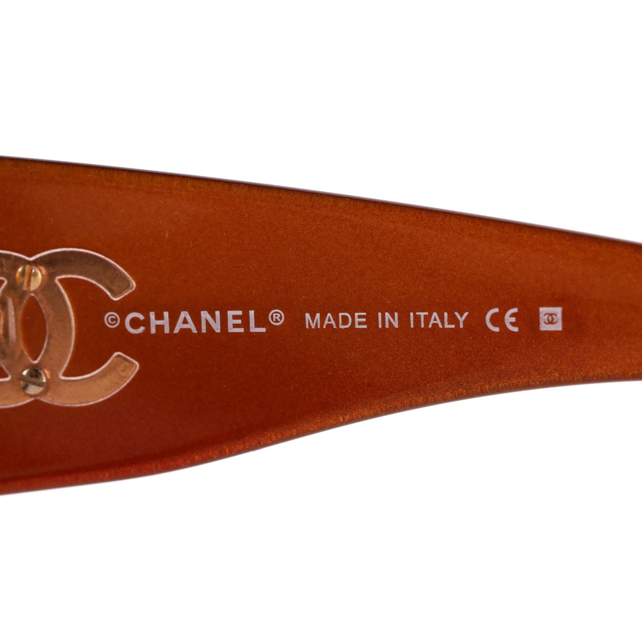Chanel 'CC' Logo Detail Oversized Sunglasses For Sale 2