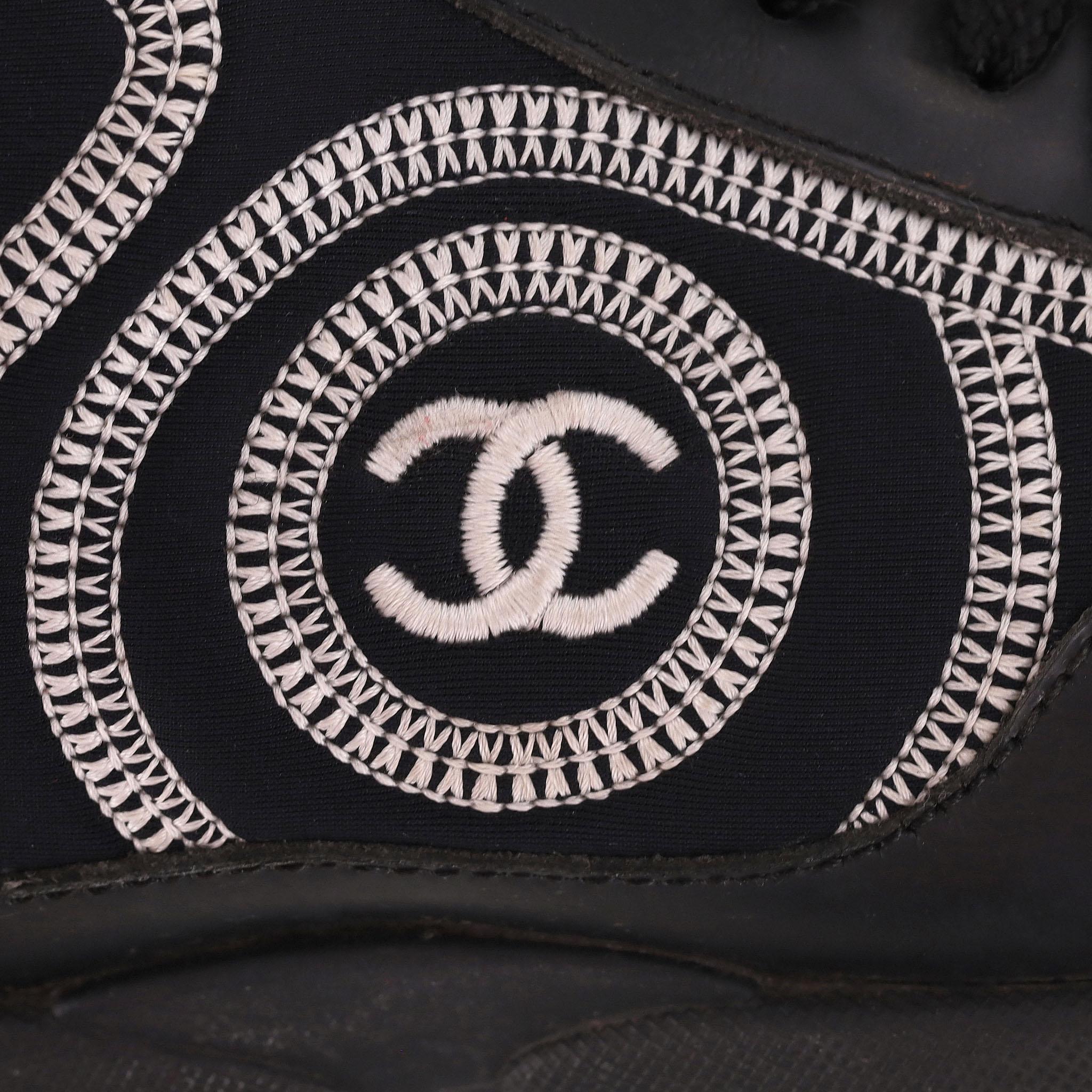 Chanel 'CC' Logo Embroidered Neoprene & Leather Sneakers For Sale 1