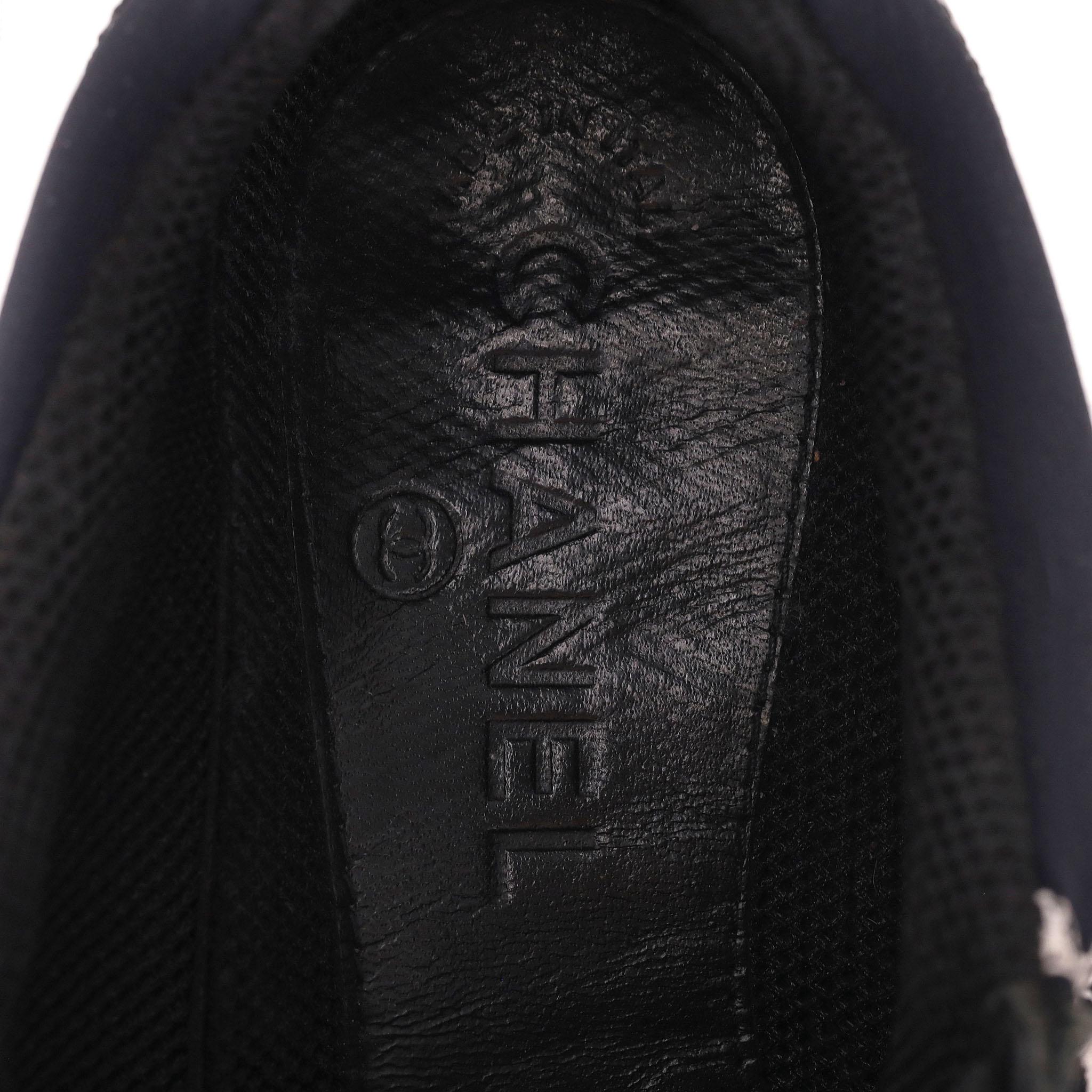 Chanel 'CC' Logo Embroidered Neoprene & Leather Sneakers For Sale 2